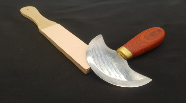 869683785_w640_h640_869683785