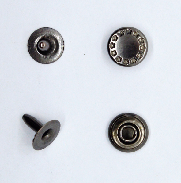 Хольнитены черн. никель 9,5 на 9,5 (2)