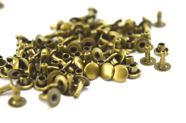 Розн.уп. НЕРЖ. Хольнитены 6*6 антик (упак.50 шт.)