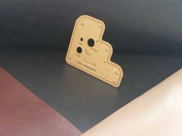 890272154_w640_h640_890272154