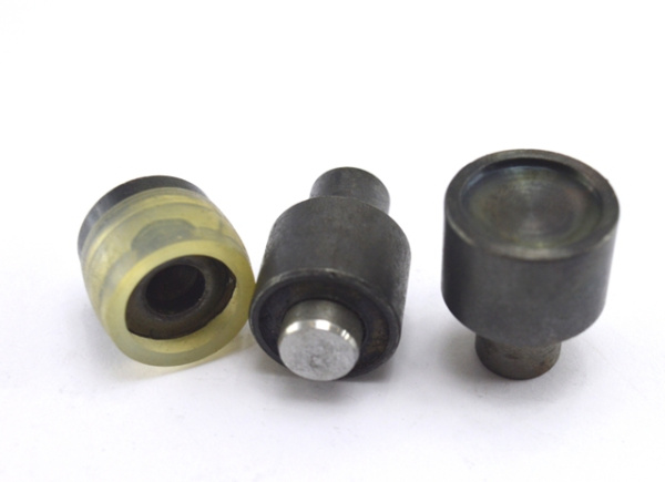 Насадка для рубашечных кнопок 17 мм с крышкой 