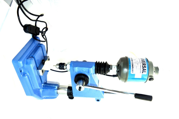 Клепальный пресс методом раскатки Presmak 4155  