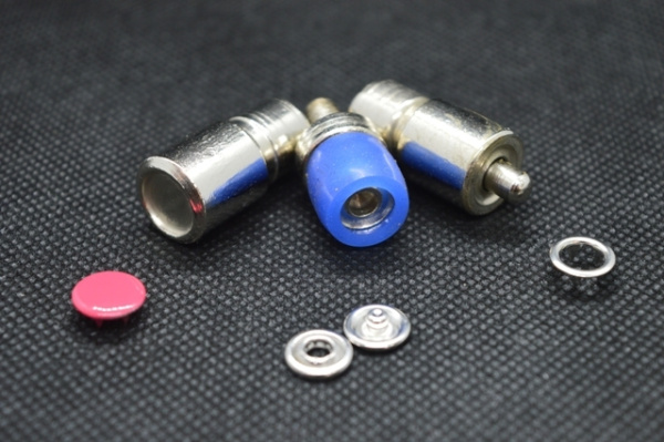 Насадка для рубашечных кнопок 9,5мм с крышкой ХРОМ