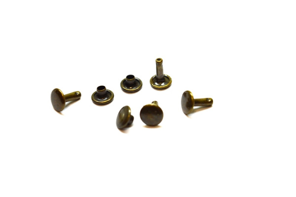 Хольнитены двухсторонние №0 6*6  антик (упак.2000шт.)